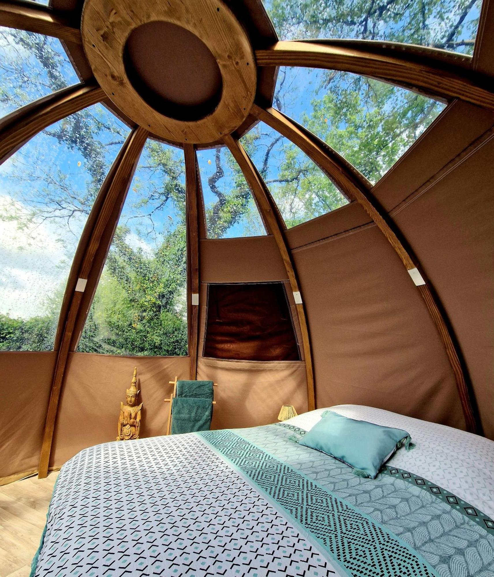 Sorde-lʼAbbaye Les Nuits De Cassiopee B&B 객실 사진