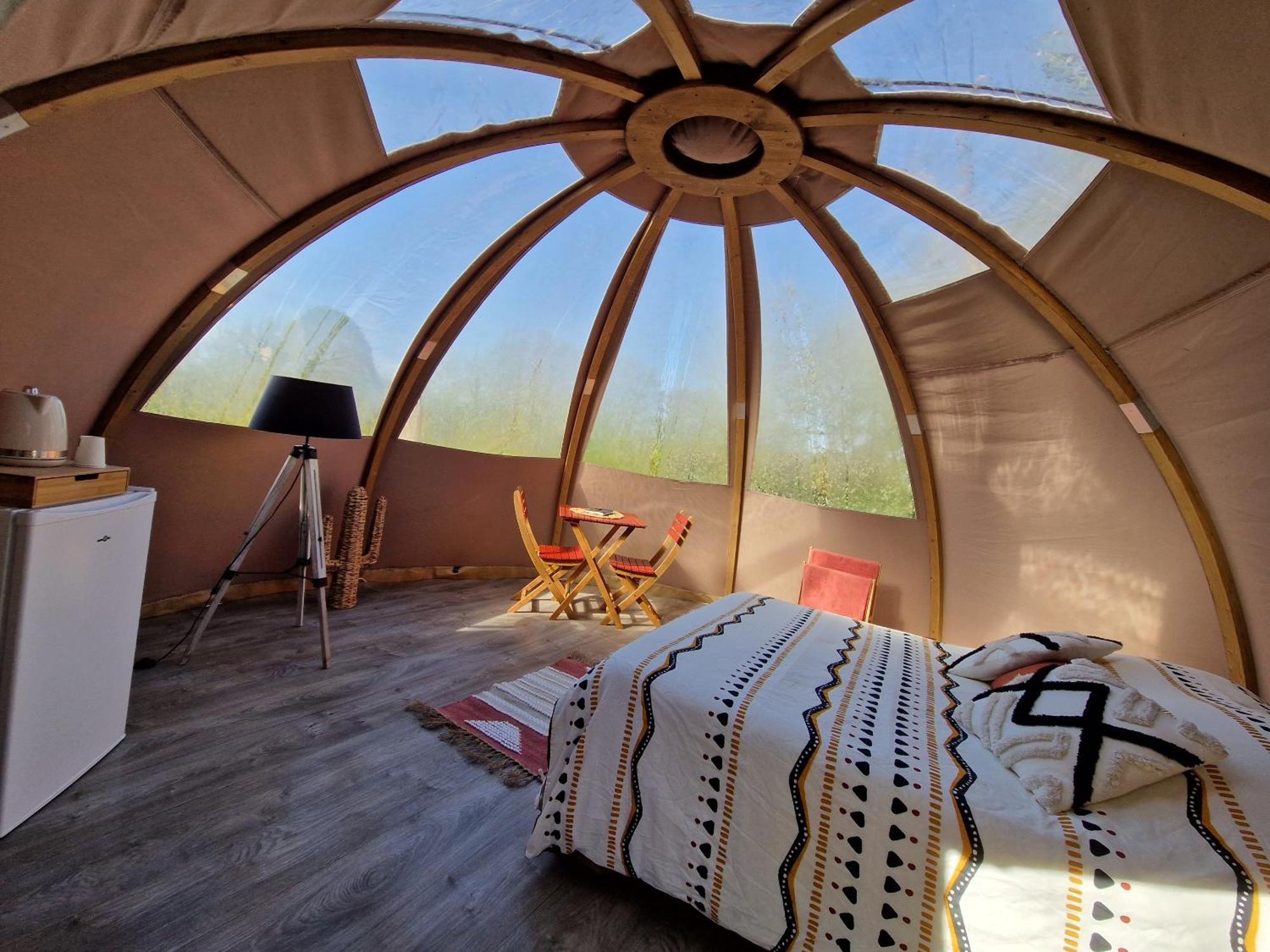 Sorde-lʼAbbaye Les Nuits De Cassiopee B&B 객실 사진