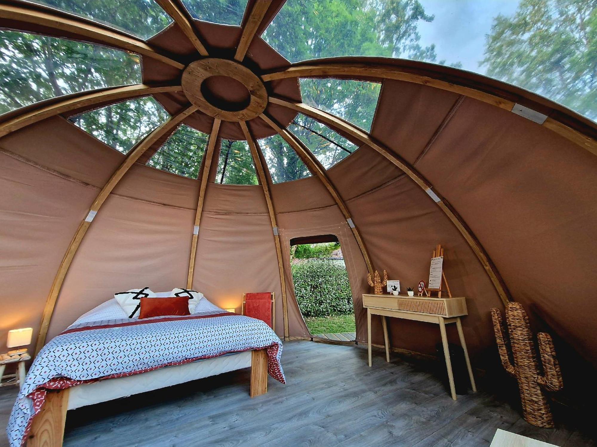 Sorde-lʼAbbaye Les Nuits De Cassiopee B&B 객실 사진